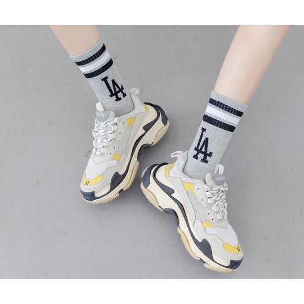 Vớ Tất LA cổ cao Nam Nữ đủ màu phong cách thể thao, đường phố, năng động.