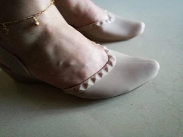 GIÀY NHỰA HÀN QUỐC MẨU QUAI SAU