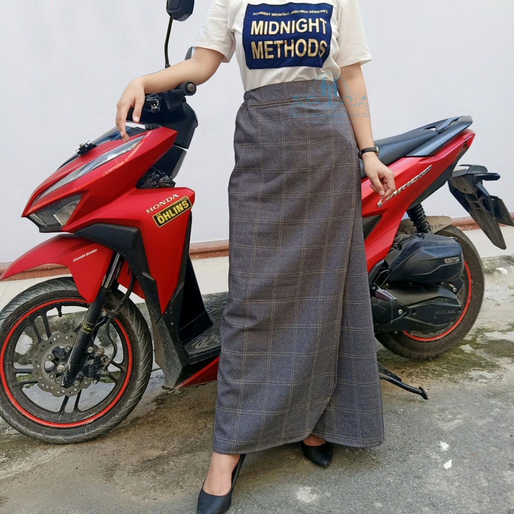 Váy Chống Nắng Xẻ Tà Thông Minh Chất Liệu Kaki Cotton Dày Dặn Và Mềm Mại Họa Tiết Sọc Caro H&T Fashion | BigBuy360 - bigbuy360.vn