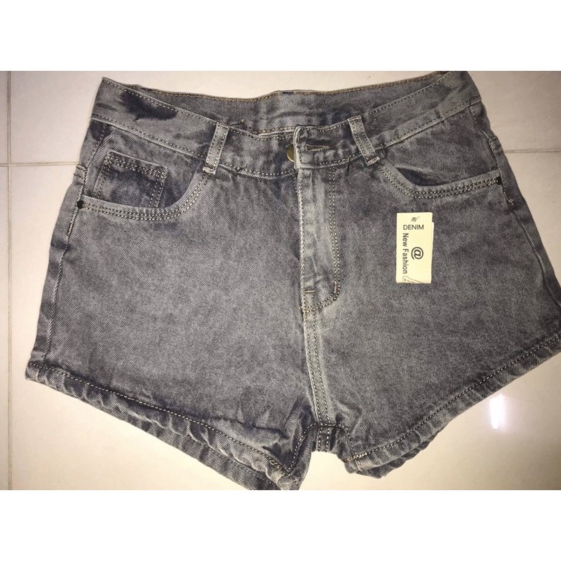 Quần short jeans