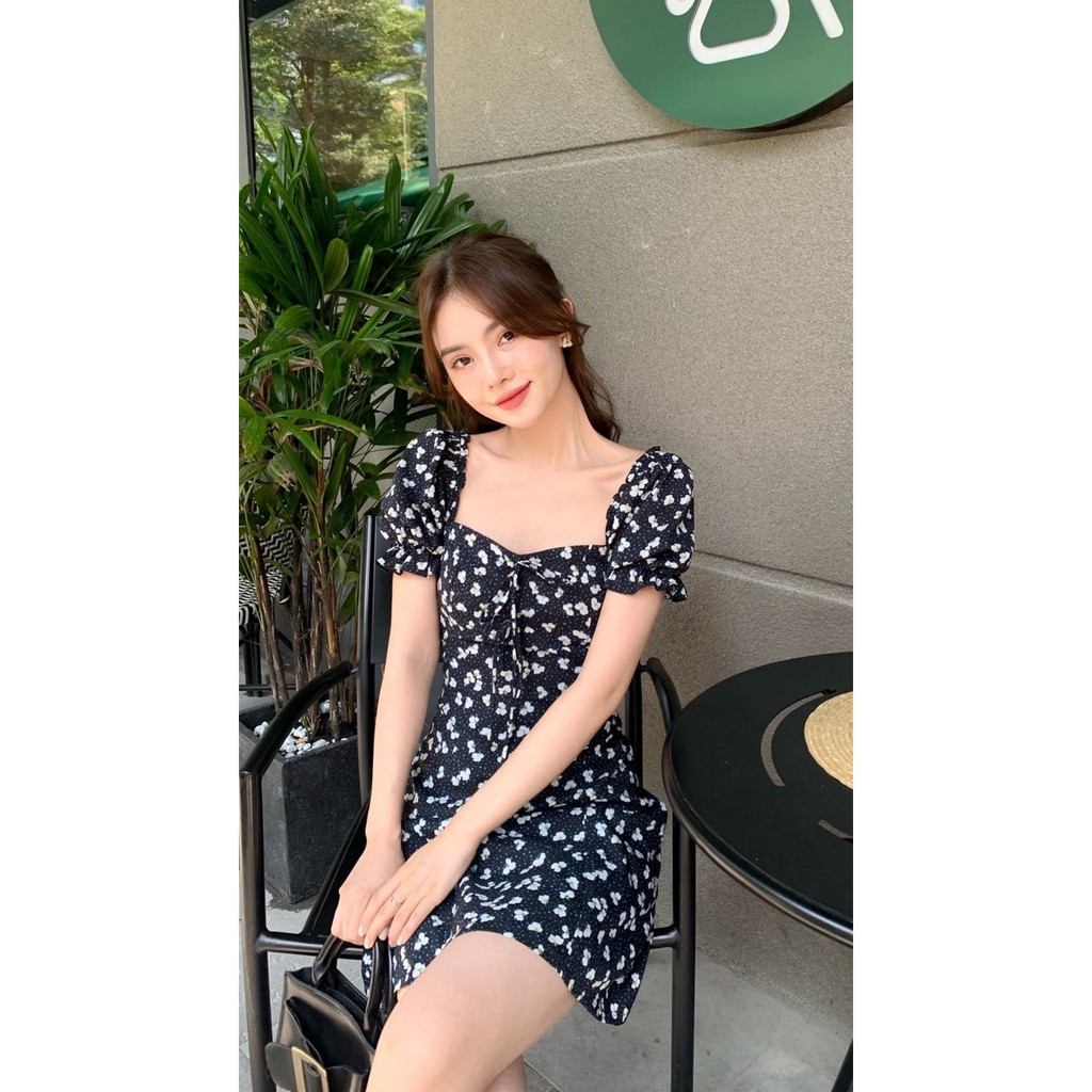 [Mã SKAMFA06 giảm 10% tối đa 50K đơn 0Đ] ĐẦM HASE - HASE DRESS | BigBuy360 - bigbuy360.vn