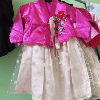 Hanbok trẻ em