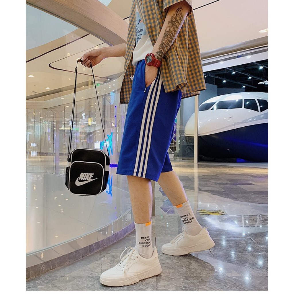 Quần Short Nam 3 Sọc Kiểu Dáng Hàn Quốc- Thời Trang Unisex