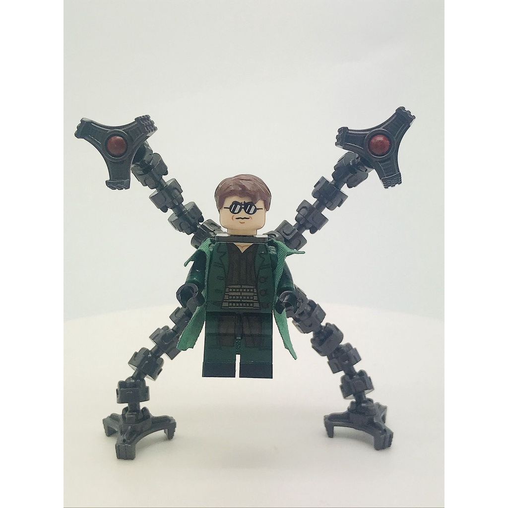 Mô Hình Bạch Tuộc Phim Marvel Studio Series Làm Quà Tặng Cho Bé