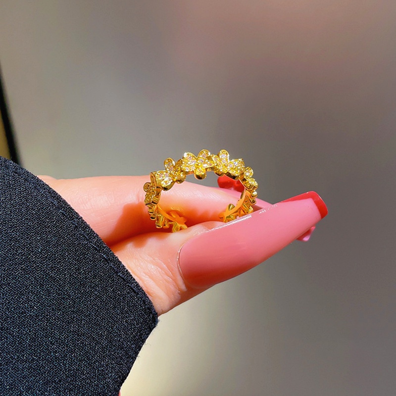 Nhẫn Titan nữ không gỉ Vàng 18k Trang sức Titan Hoa đẹp kim cương sang trọng