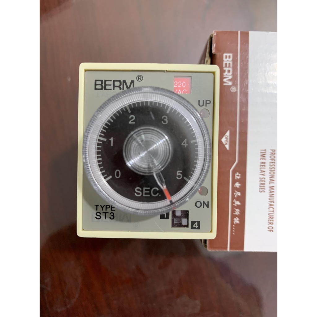 Rơ le thời gian BERM  ST3P A-A