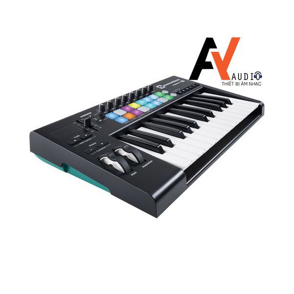 Novation Launchkey 25 MK2 MIDI Controller