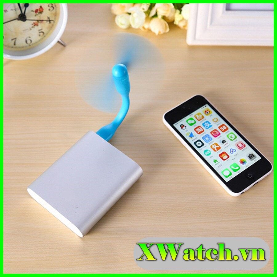 Quạt mini 2 cánh dùng nguồn USB (giao màu ngẫu nhiên)