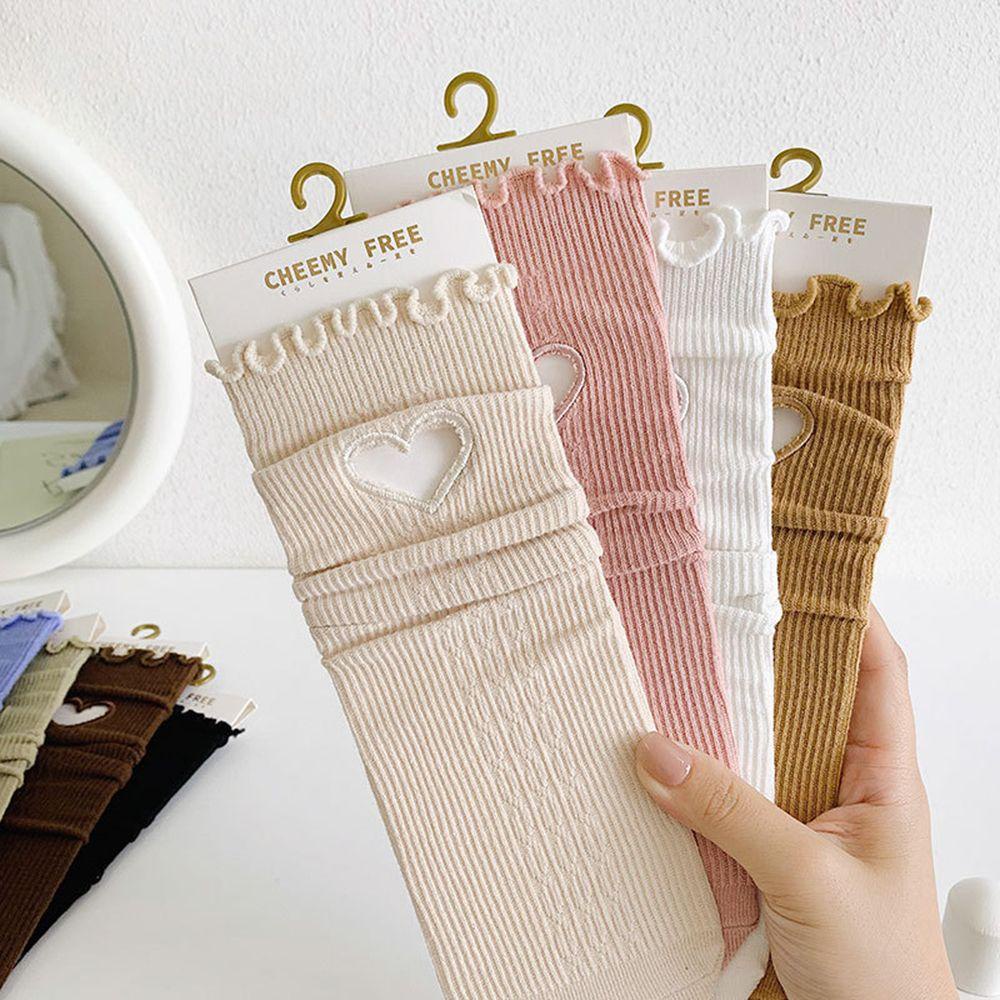 Vớ Cotton Cổ Cao Họa Tiết Trái Tim Dễ Thương Bắt Mắt