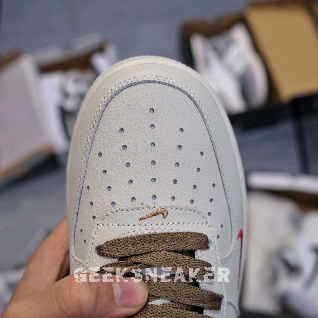 [GeekSneaker] Giày Air Force 1 Cổ thấp  Low Premium White Brown - Vệt Nâu Cafe