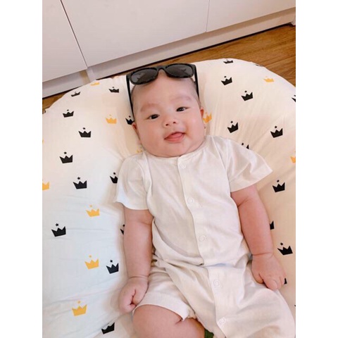 GỐI CHỐNG TRÀO NGƯỢC CHO BÉ Với thiết kế gối thông minh độ dốc vừa phải để bé có thể nằm