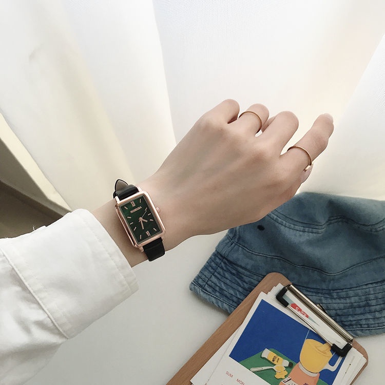 Đồng hồ mặt vuông nhỏ chống thấm nước thời trang hàn quốc chất lượng cao cho nữ sinh