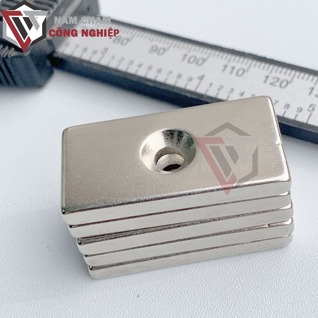 Nam châm chữ nhật 40x20x5mm 1 lỗ bắt vít từ tính