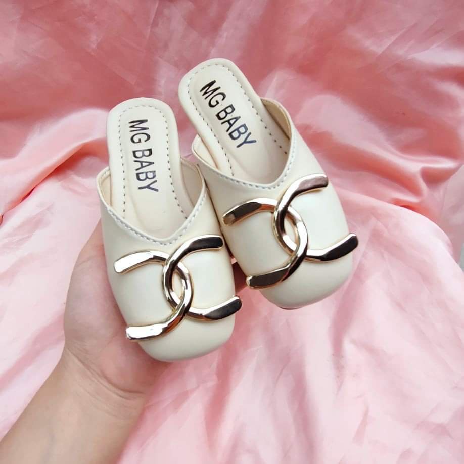 Dép sục cho bé da trơn GC siêu mềm êm chân cho bé gái