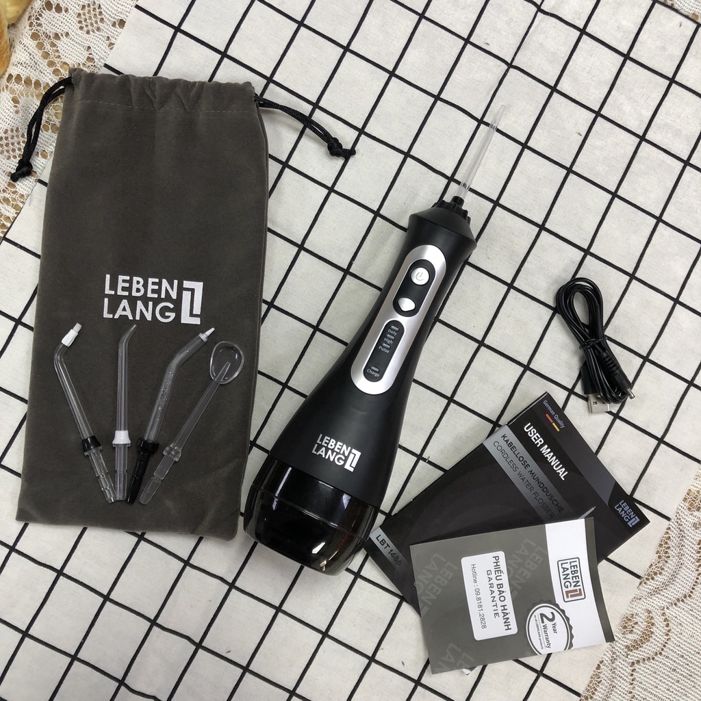 Máy tăm nước LEBENLANG cầm tay LBT1486 chống thấm IPX7, tặng kèm đầu xịt và túi vải đựng máy cao cấp - hàng chính hãng