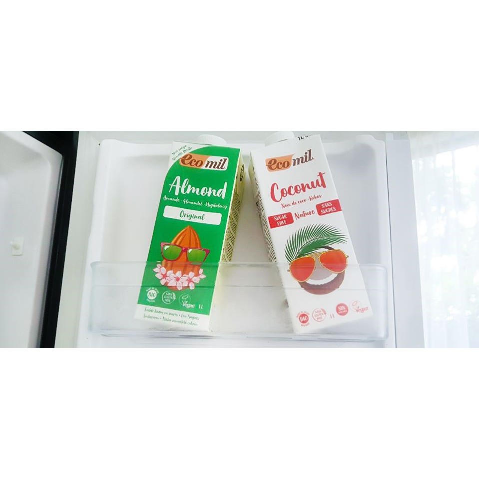 Sữa hạnh nhân hữu cơ Ecomil hộp 1 Lit