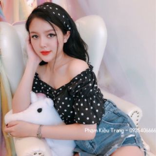 ÁO TRỄ VAI CHẤM BI