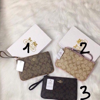 Ví cầm tay coach