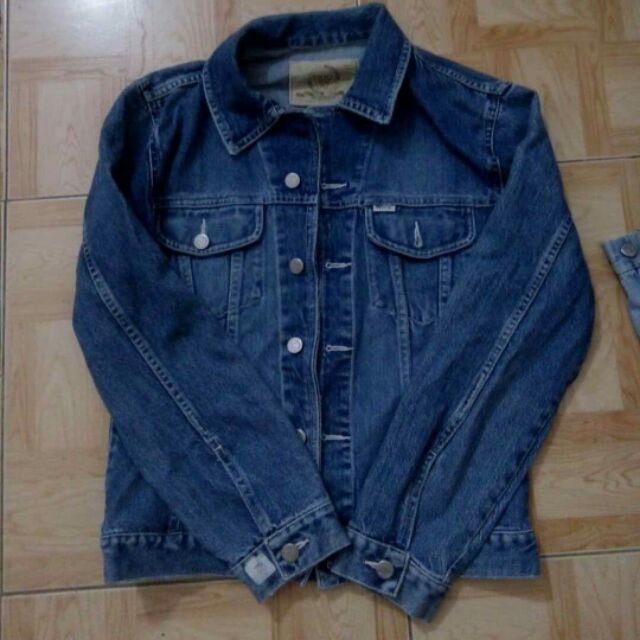 Áo khoác jeans