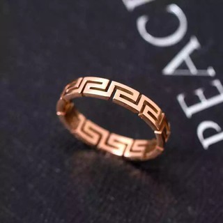 Nhẫn Vạn Lý Trường Thành Titan