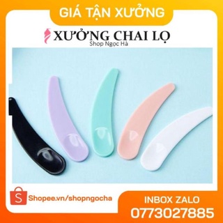 Muỗng múc kem, lấy mỹ phẩm