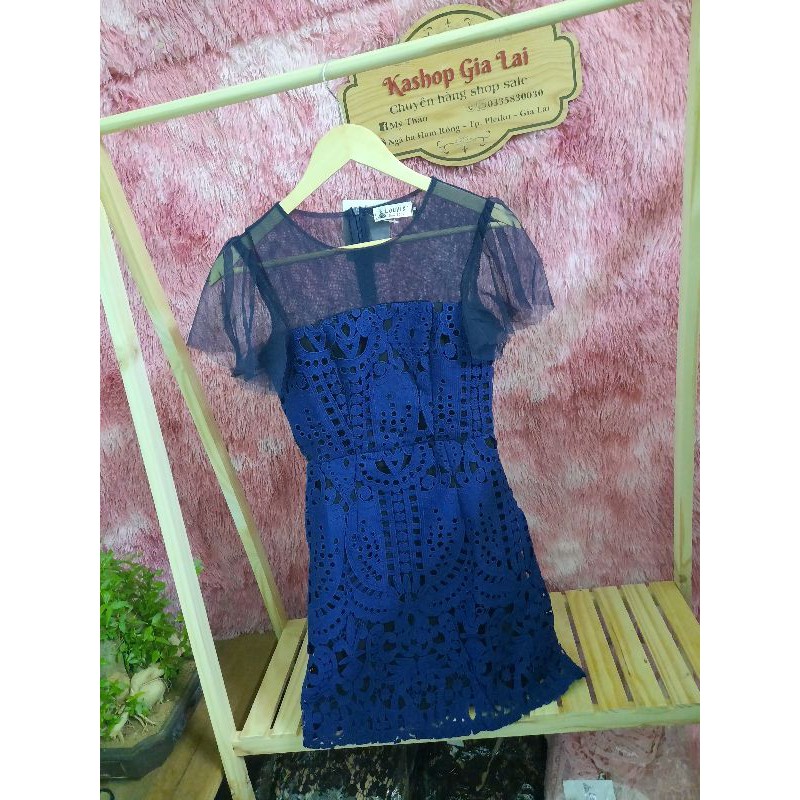 Đầm ren cao cấp