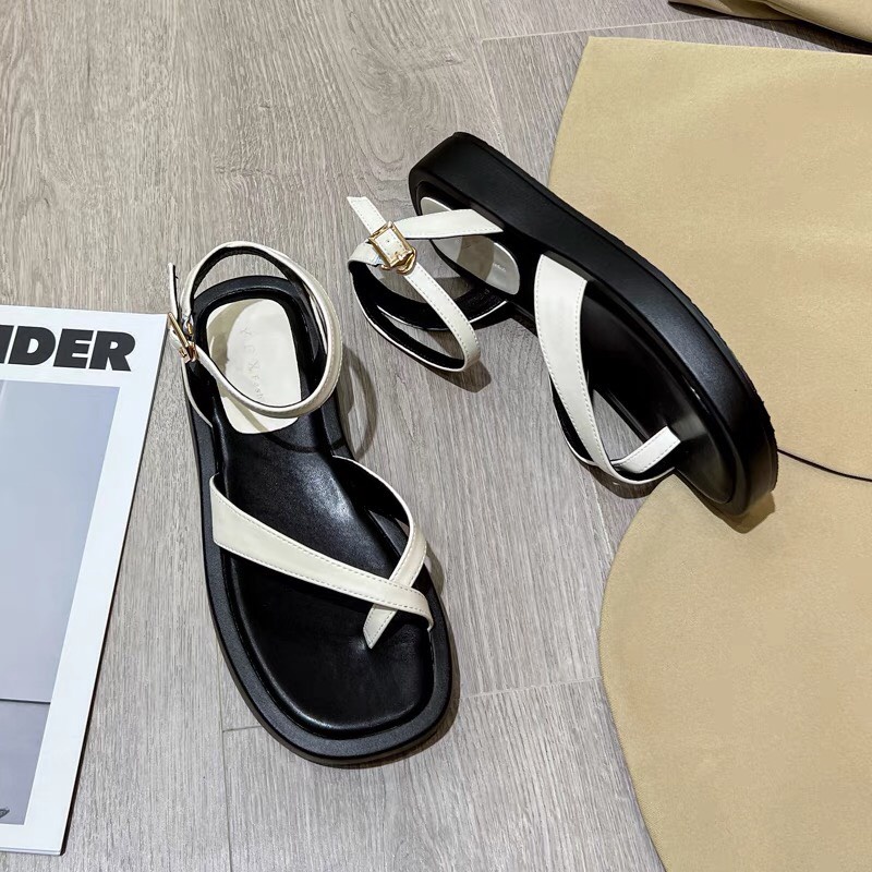Giày Sandal Đế Xuồng Cao 2P Dây Mảnh Xỏ Ngón Khóa Gài Siêu Xinh SD-0315
