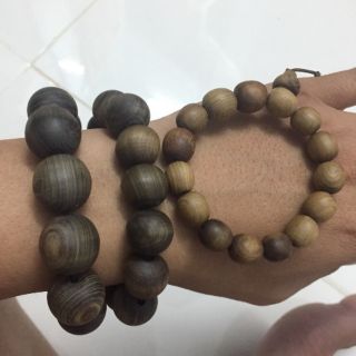 Vòng Gỗ Thủy Tùng