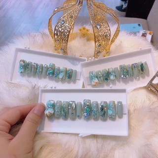 khay đựng fan mi đựng móng úp trưng mẫu móng