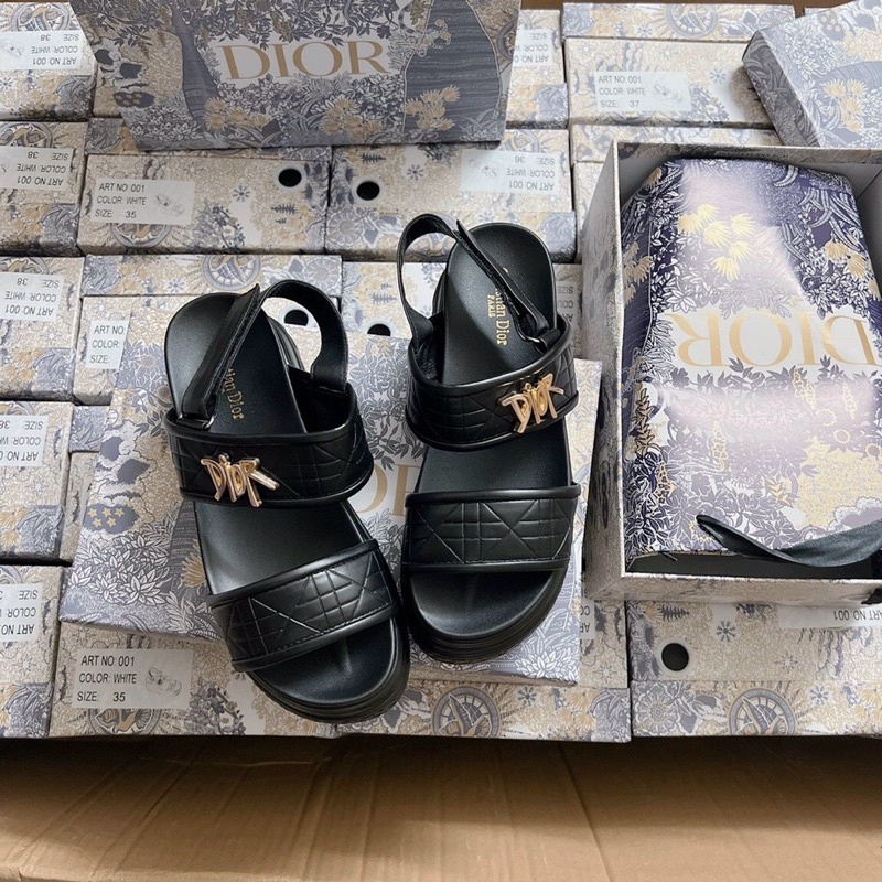 Sandal đế xuồng tag vàng hàng cao cấp túi giấy fullbox