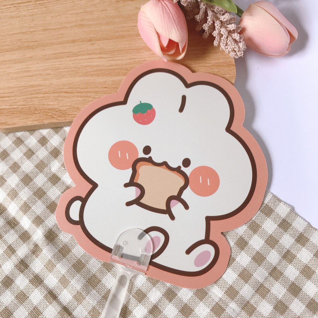 Quạt nhựa cầm tay xua tan nắng hè nhiều hình cute
