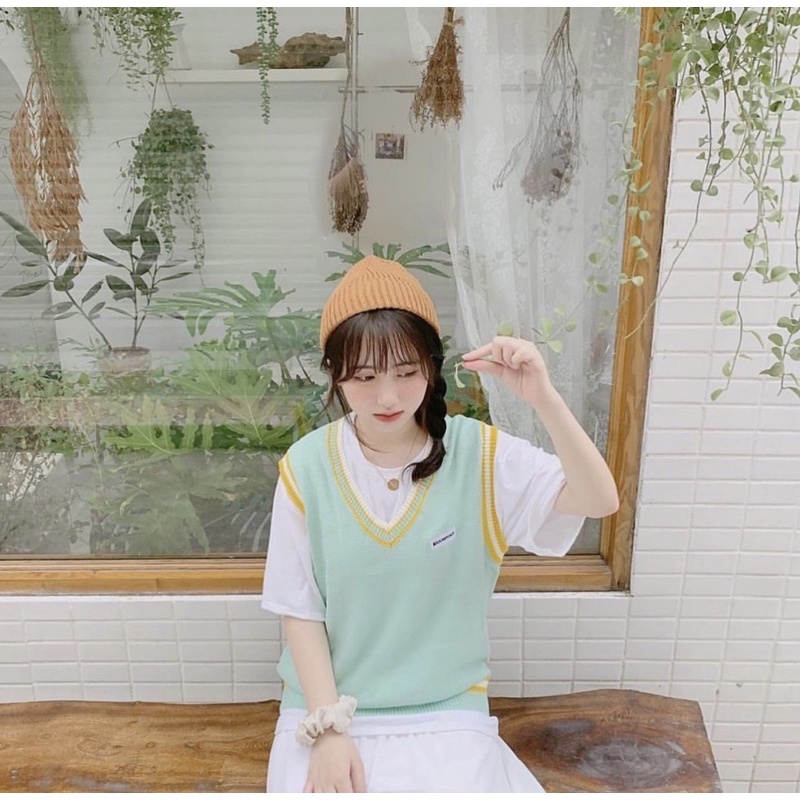 Áo gile len cổ V mác ngực màu hot trend ulzzang freesize