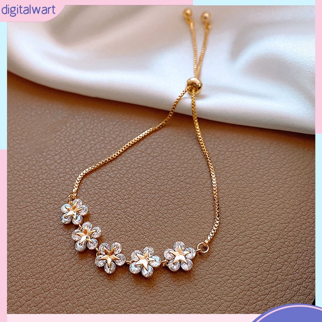 Vòng tay mạ vàng mặt hình hoa đính đá pha lê nhân tạo sang trọng quý phái dành cho nữ