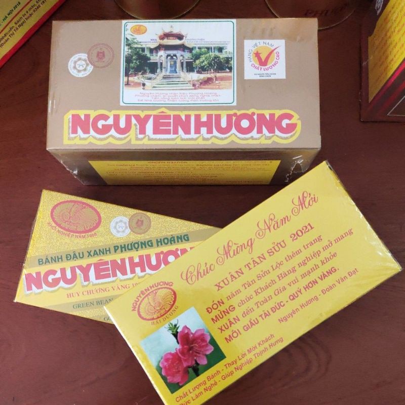 Bánh Đậu Xanh Nguyên Hương Hộp 2 Phong 320g Xuân Tân Sửu 2021