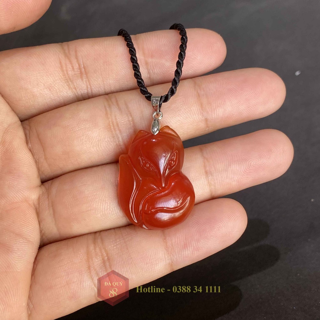 Mặt dây chuyền hồ ly đá ngọc mã não đỏ thiên nhiên