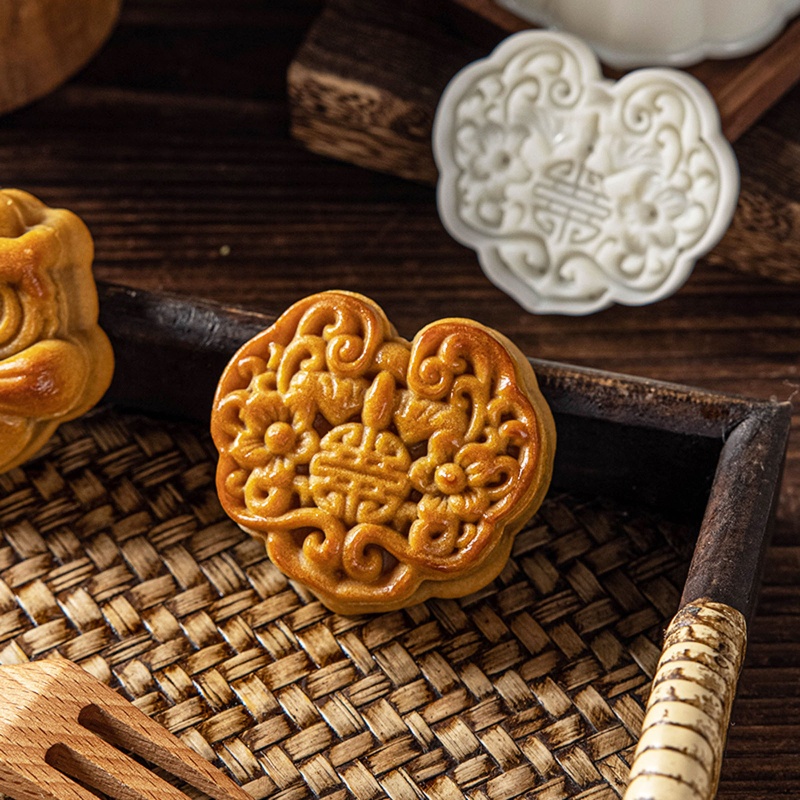 Khuôn Nhựa Làm Bánh Trung Thu Hình Ổ Khóa 50g DIY