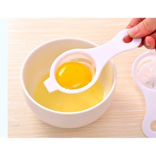Dụng cụ lọc lòng đỏ trứng