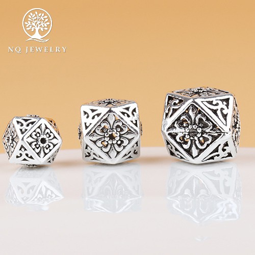 Charm bạc xỏ ngang nhiều cạnh - NQ Jewelry