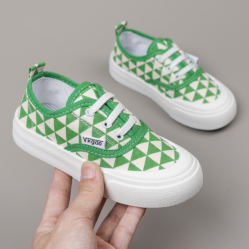 Giày Sneaker Vải Bố Cho Bé