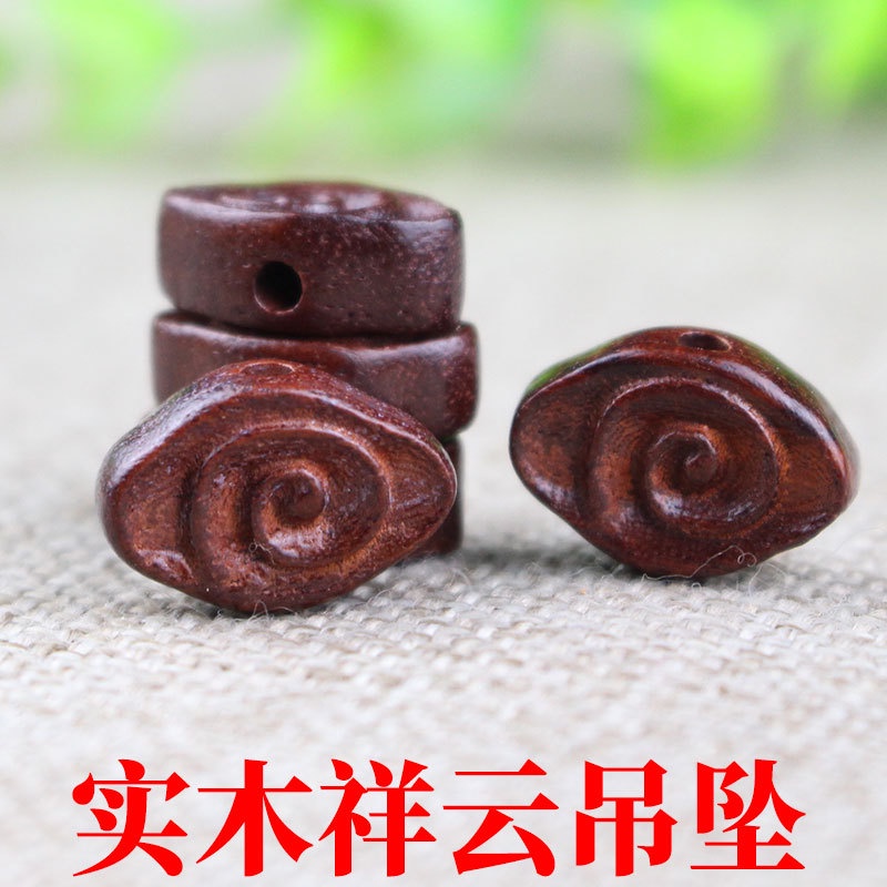 Mặt Dây Chuyền Bằng Gỗ Đàn Hương Đỏ Chạm Khắc Thủ Công Hình Đám Mây Ngôi Sao Mặt Trăng Chim Bồ Đề