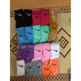 tất nike nhiều swoosh