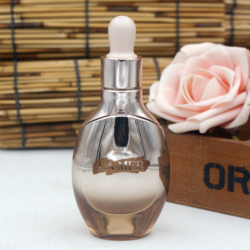 Tinh Chất Vàng Dưỡng Ẩm Làm Săn Chắc Da Và Chống Lão Hóa La MER 30ml