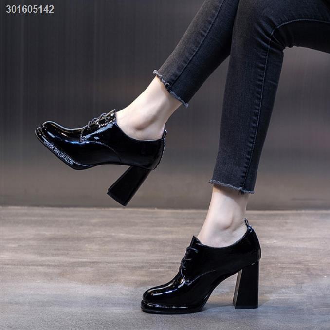 Giày Cao Gót Da Mềm Mũi Tròn Phối Khóa Cài Thời Trang Thu Đông 2020 Cho Nữ