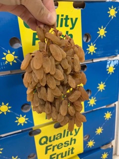 Nhô khô nguyên cành Uc table grape