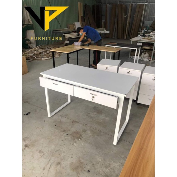 Bàn 2 hộc 1 khoá full trắng