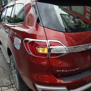 Bộ Ốp đèn Ford Everest