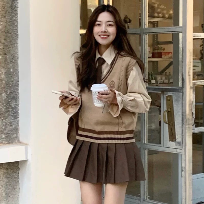 Áo gile len nữ màu nâu học sinh hàn quốc đi học - 068