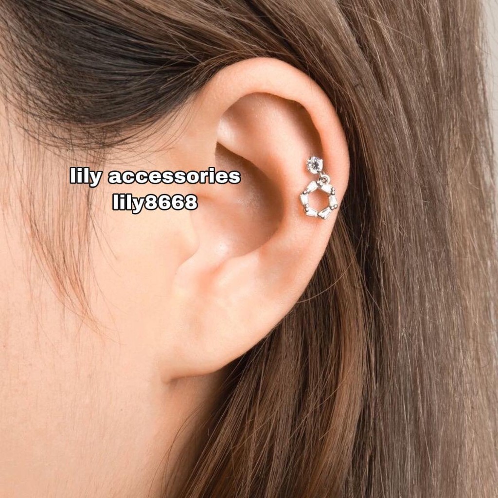 Hexagon Earring khuyên tai titan lục giác đá không gỉ không đen không dị ứng nam nữ Uniex