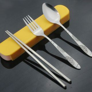 Hộp Đựng Muỗng Đũa Thìa Cá Nhân