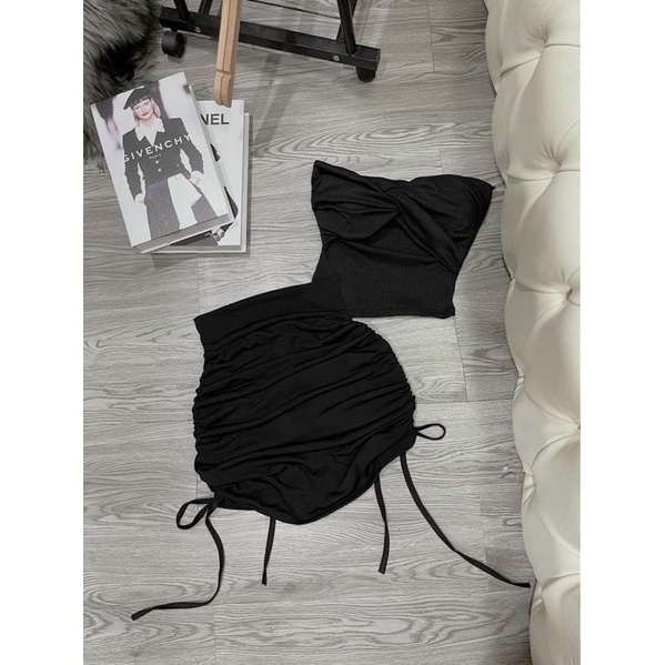 SET ÁO ỐNG CÚP XOẮN NGỰC KÈM CHÂN VÁY NGẮN DÂY RÚT SEXY